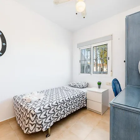 Jardin 152 Sunrise Apartment Torrevieja